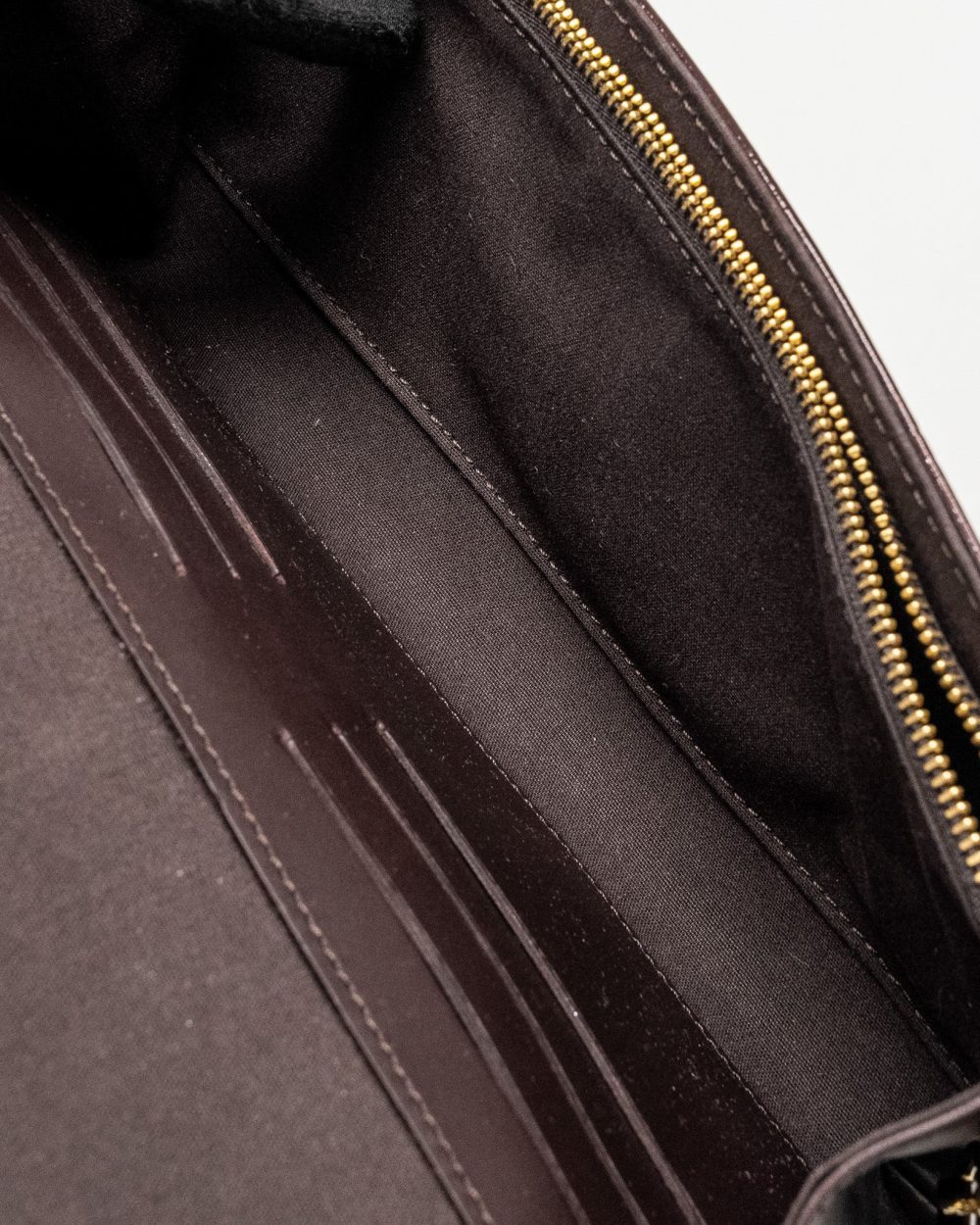 AAA Replica Louis Vuitton LV ROSSMORE MM MONOGRAM VERNIS AMARANTE GHW