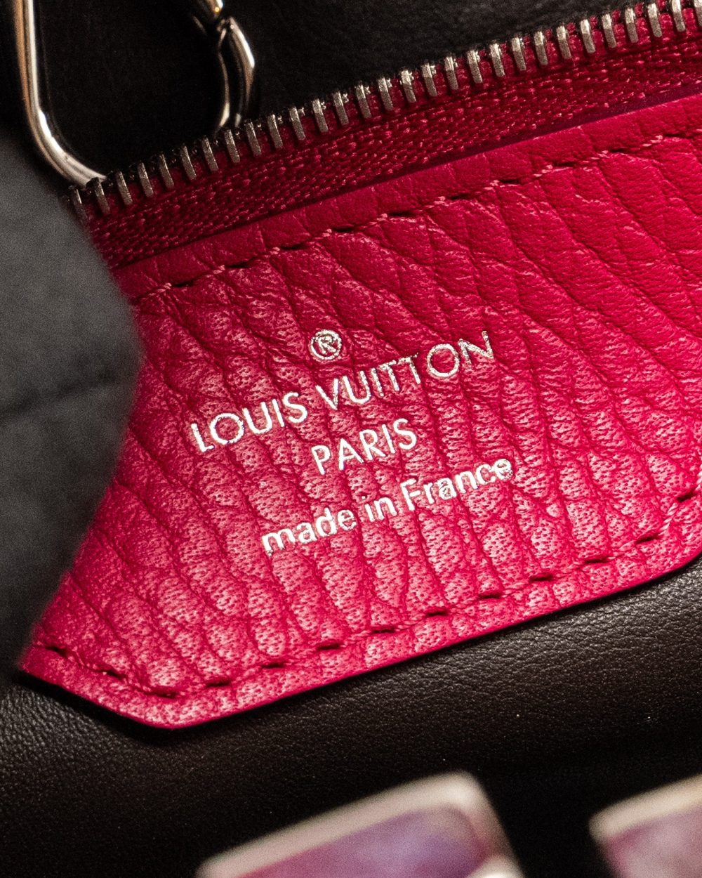 AAA Replica Louis Vuitton LV CAPUCINES TAURILLON HOT PINK SHW